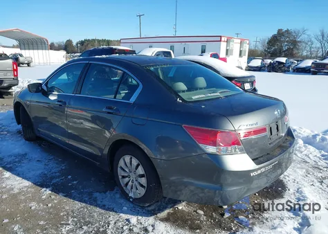 2011 Honda Accord 2.4 Lx from USA, damaged, VIN 1HGCP2F30BA020091